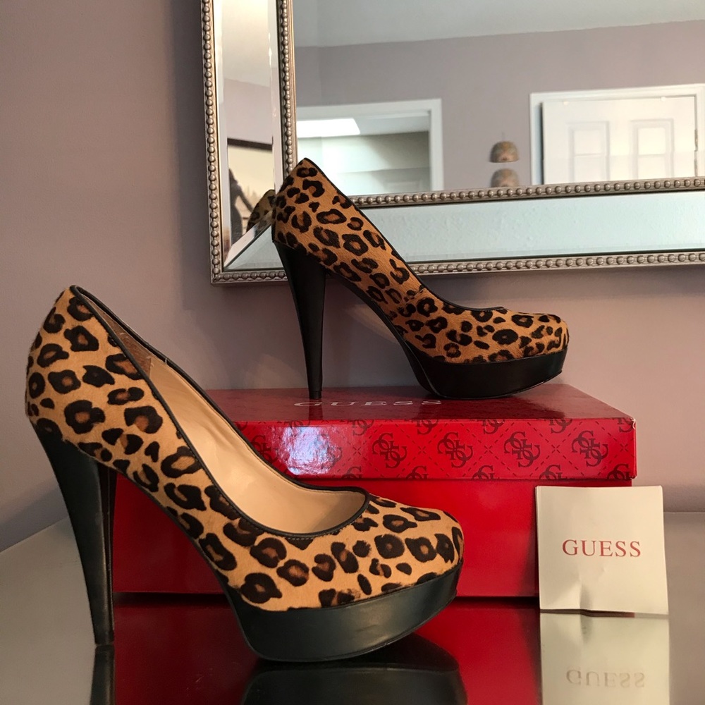 GUESS cheetah pump heels